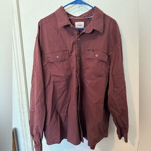 Men’s wrangler shirt- size XXL